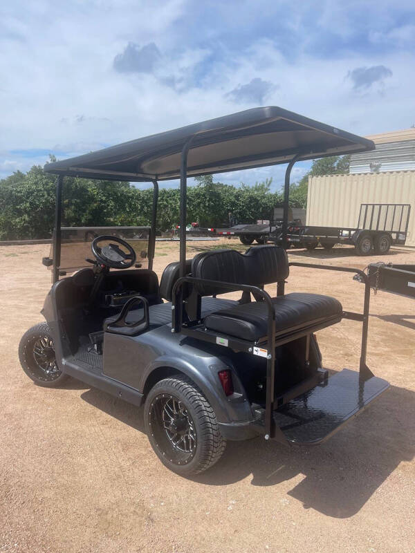 2020 E-Z-GO RXV ELiTE