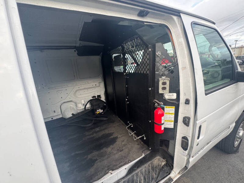 2013 Ford E-Series E-150