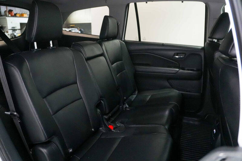 2022 Honda Pilot SE