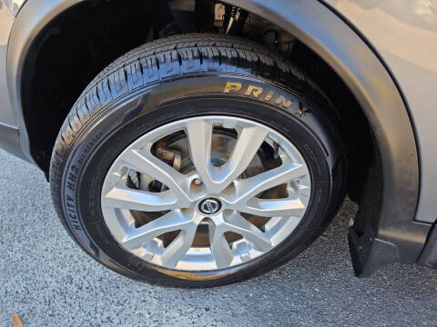 2021 Nissan Rogue Sport SV