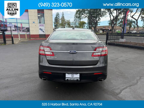2018 Ford Taurus SEL