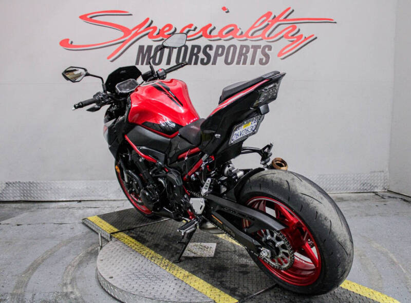 2024 Kawasaki Z900 ABS