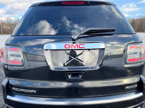 2015 GMC Acadia Denali