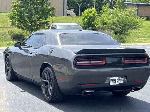 2020 Dodge Challenger SXT