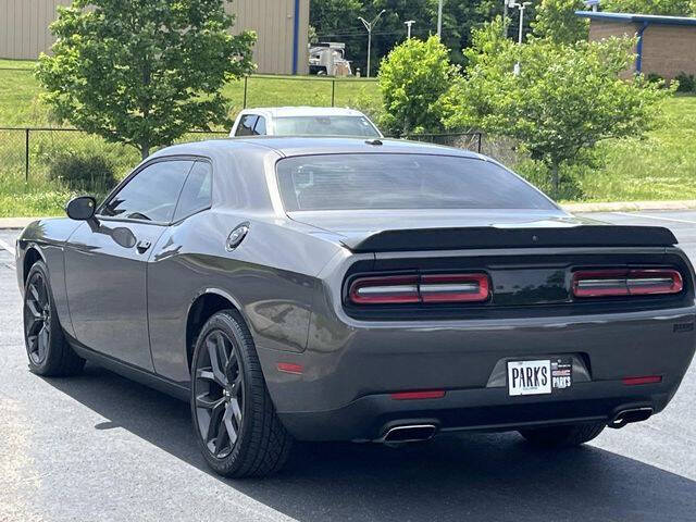 2020 Dodge Challenger SXT