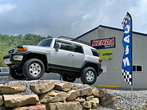 2007 Toyota FJ Cruiser for sale at NORTH 36 AUTO SALES LLC in Brookville PA