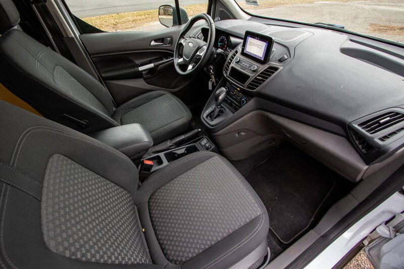 2020 Ford Transit Connect XLT