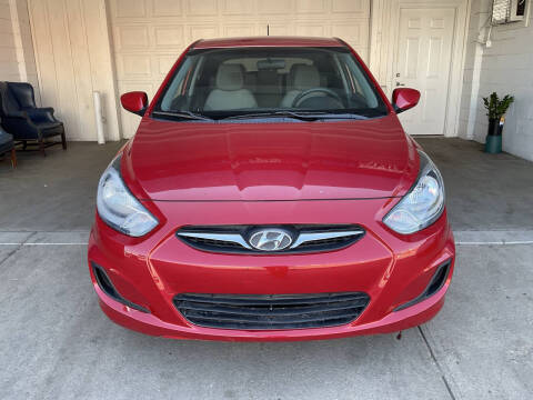 2012 Hyundai Accent GS