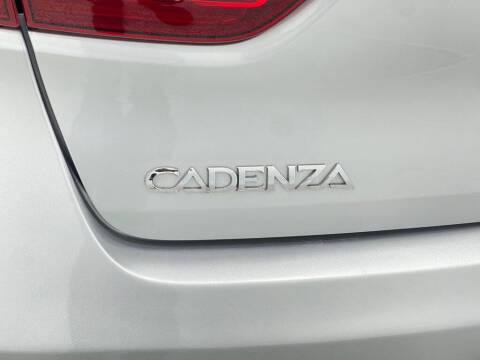 2018 Kia Cadenza Technology