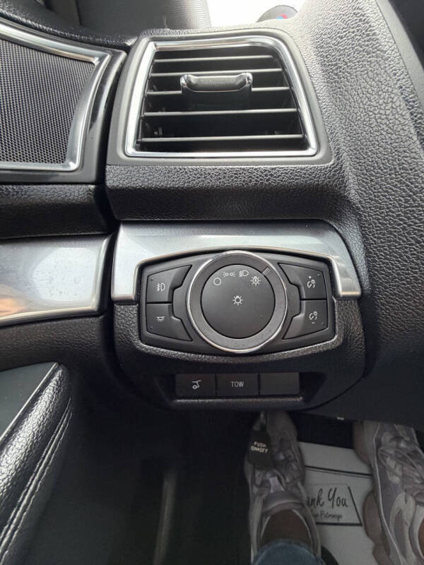 2019 Ford Explorer Sport