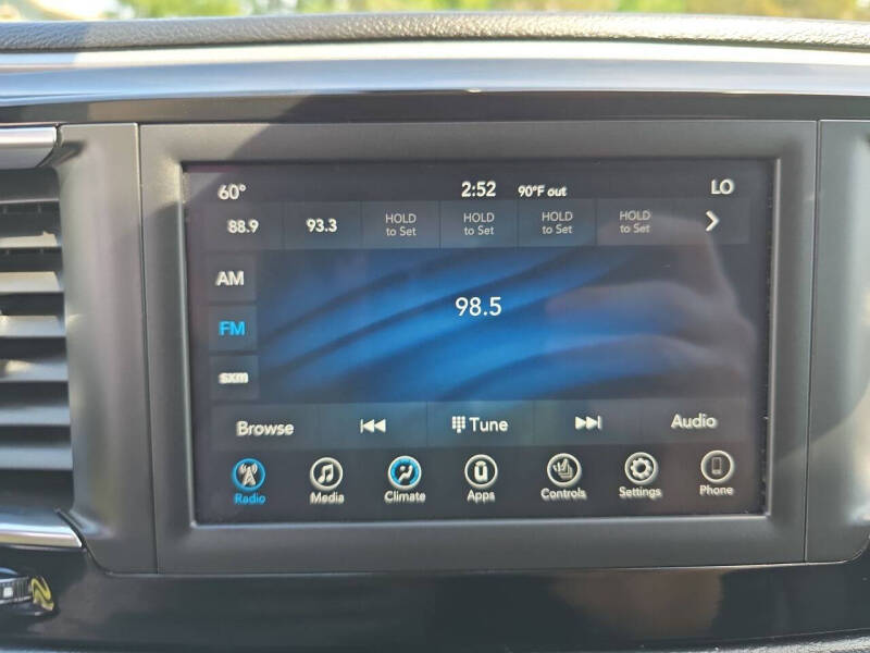 2020 Chrysler Pacifica Touring