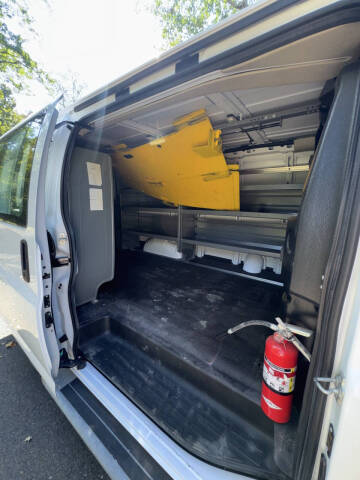 2021 Chevrolet Express 2500