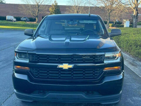 2018 Chevrolet Silverado 1500 Custom