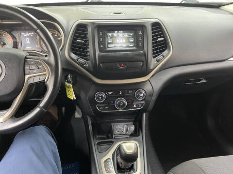 2016 Jeep Cherokee Latitude Altitude