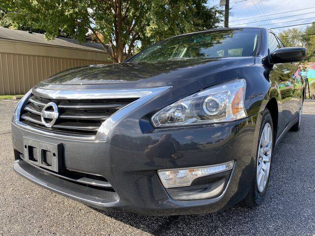 2015 Nissan Altima for sale at Falls City Motorsports in Louisville KY