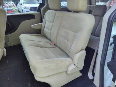 2016 Dodge Grand Caravan SE