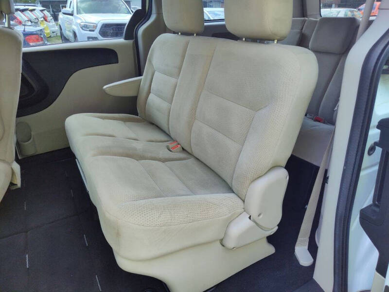 2016 Dodge Grand Caravan SE