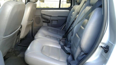 2005 Ford Explorer XLT