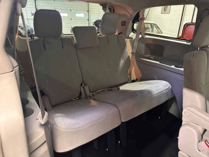 2012 Dodge Grand Caravan Crew