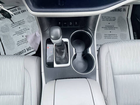 2019 Toyota Highlander LE Plus