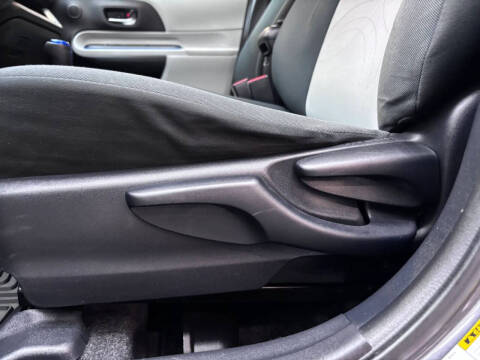 2013 Toyota Prius c