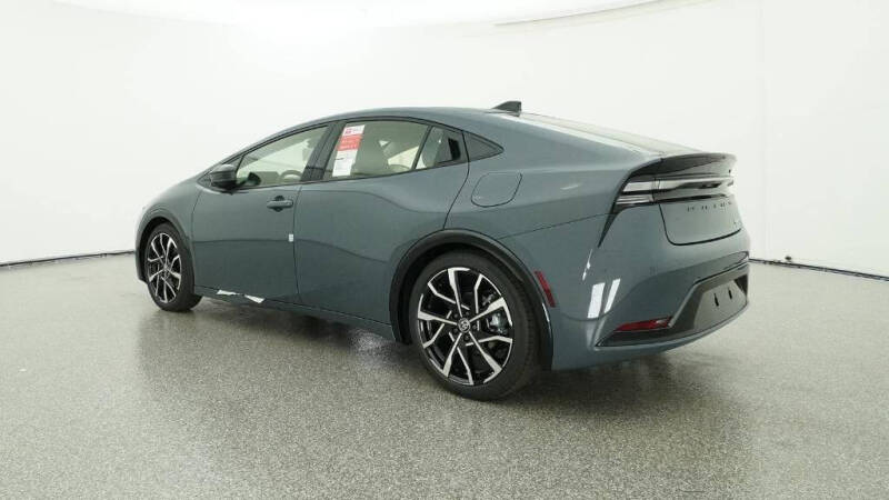 2026 Toyota Prius Plug-in Hybrid XSE