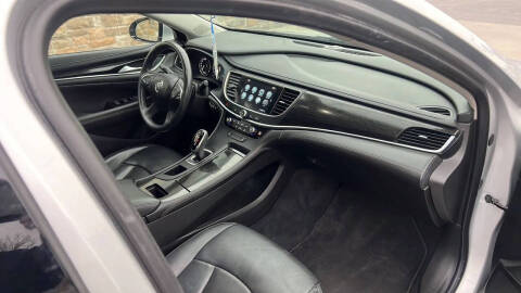 2017 Buick LaCrosse Essence