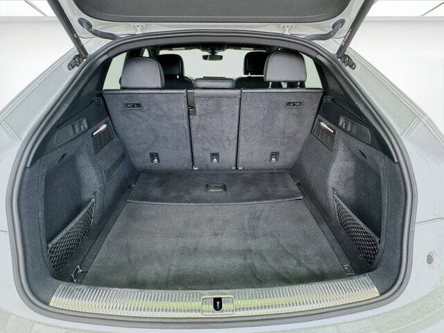 2022 Audi SQ5 Sportback 3.0T quattro Premium Plus