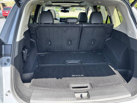 2024 Nissan Rogue SL