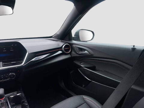 2025 Chevrolet Trax RS