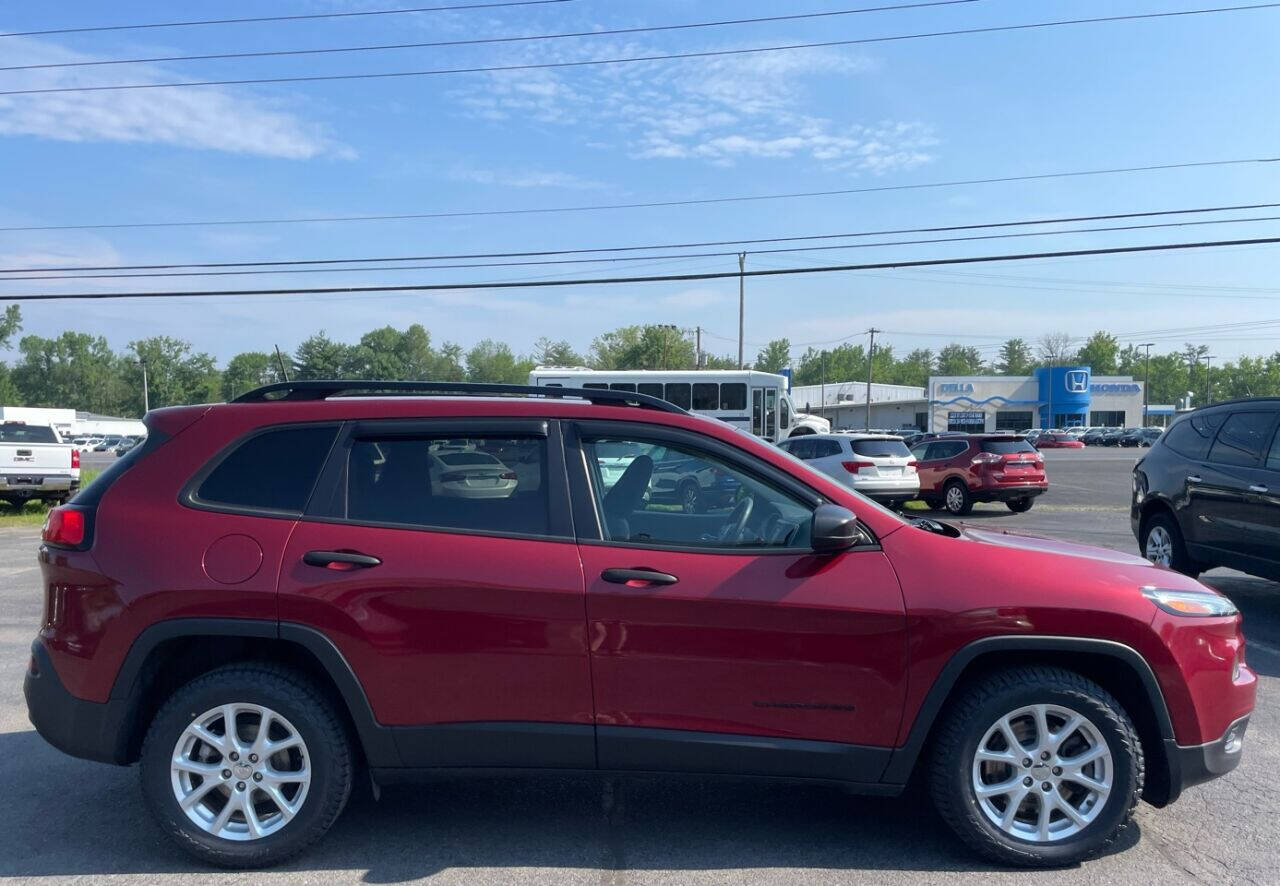 2017 Jeep Cherokee for sale at Streeters Vehicle Sales in Plattsburgh, NY