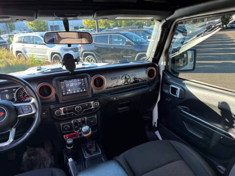 2021 Jeep Gladiator Mojave