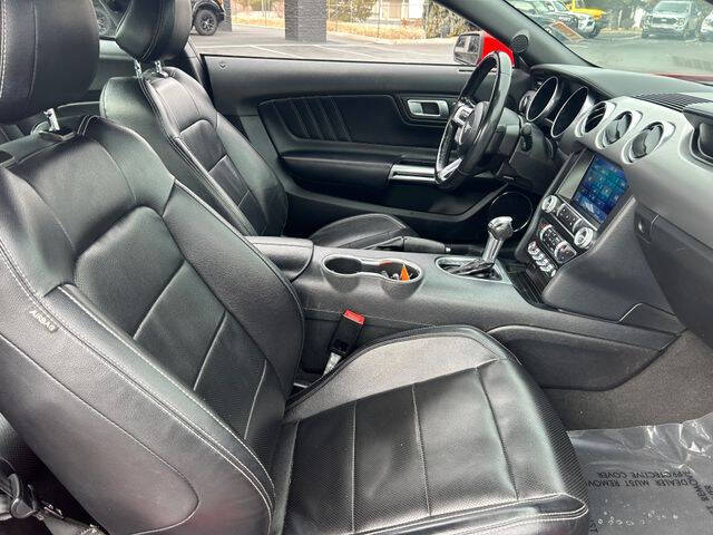 2022 Ford Mustang EcoBoost Premium