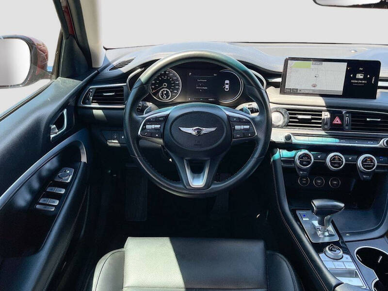 2023 Genesis G70