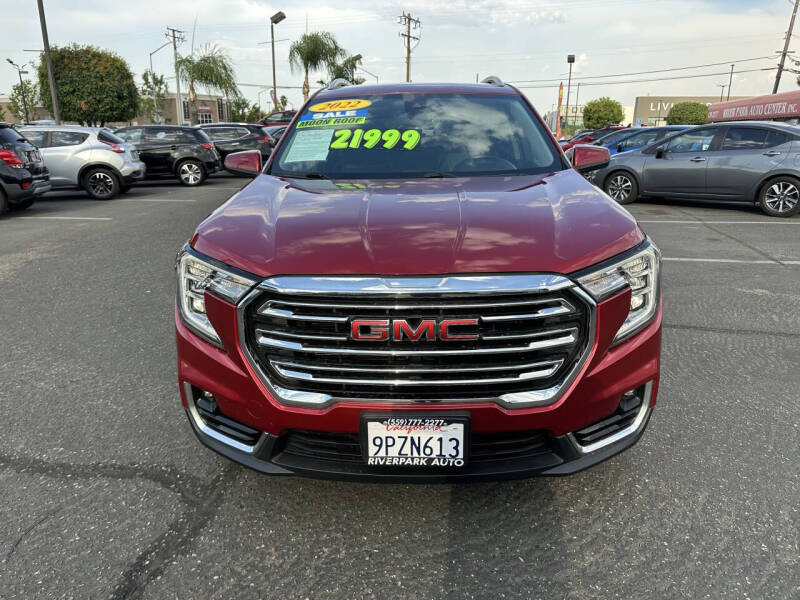 2022 GMC Terrain SLT