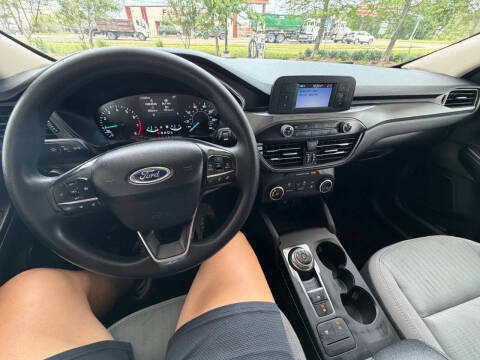 2020 Ford Escape S