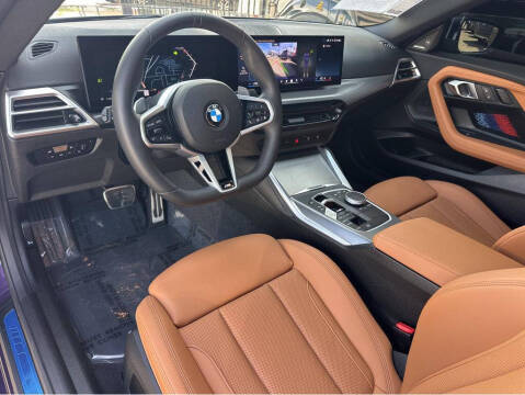 2025 BMW 2 Series 230i