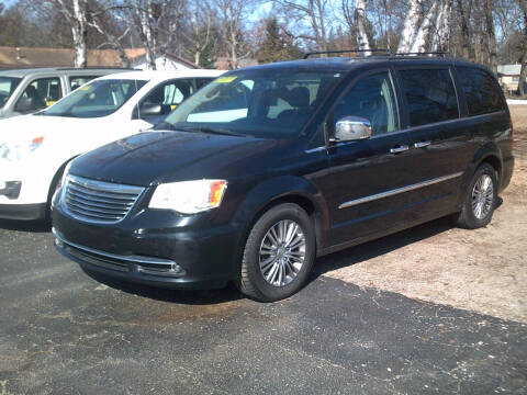 2013 Chrysler Town and Country for sale at LAKESIDE MOTORS LLC in Houghton Lake MI