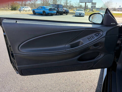 2002 Ford Mustang GT Deluxe