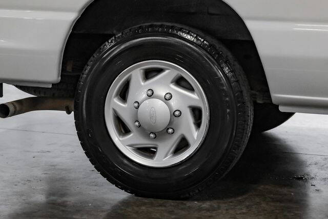2011 Ford E-Series E-150