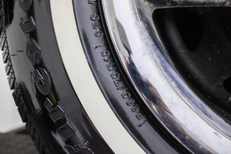 1953 Kaiser Manhattan