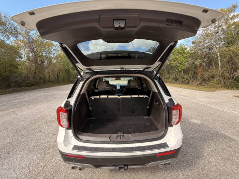 2020 Ford Explorer Platinum