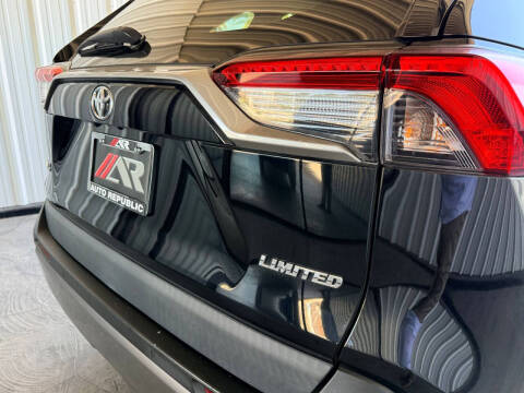 2020 Toyota RAV4 Limited