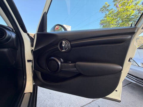 2018 MINI Hardtop 4 Door Cooper