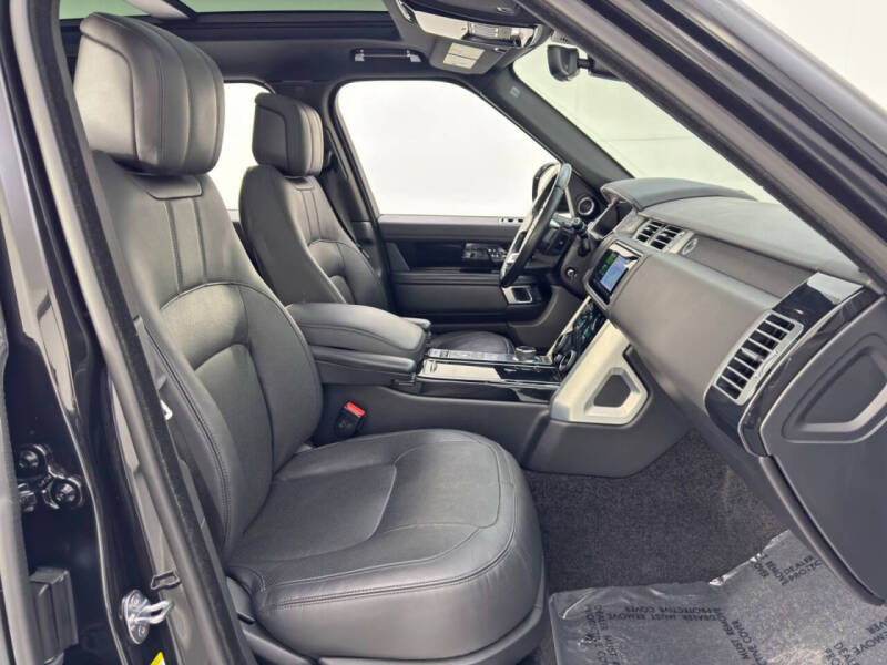 2021 Land Rover Range Rover P525 HSE Westminster Edition