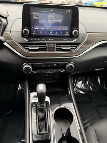 2024 Nissan Altima 2.5 SV