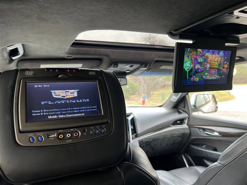 2016 Cadillac Escalade ESV Platinum