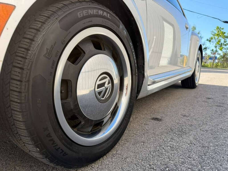 2012 Volkswagen Beetle 2.5L PZEV