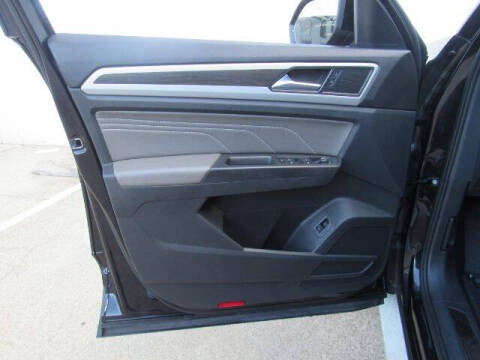 2023 Volkswagen Atlas V6 SE