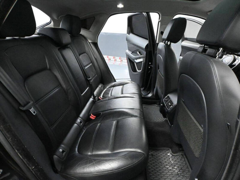 2020 Jaguar E-PACE P250 SE